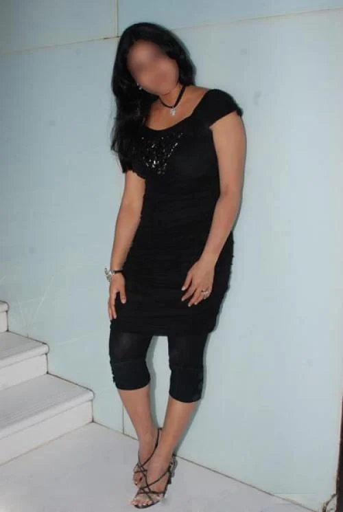 Call Girls Bheemunipatnam